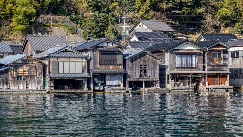 伊根の舟屋と丹後の海を満喫する、1泊2日のんびり漁村旅
