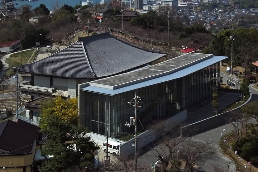 尾道市立美術館とネコの細道、坂の町の路地裏を巡る1泊2日