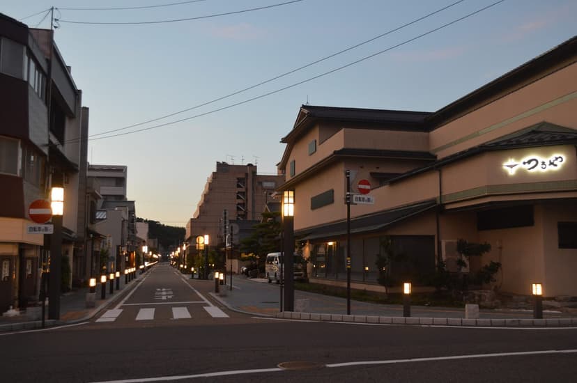 あわら温泉、湯のまち広場から巡る定番日帰りプラン