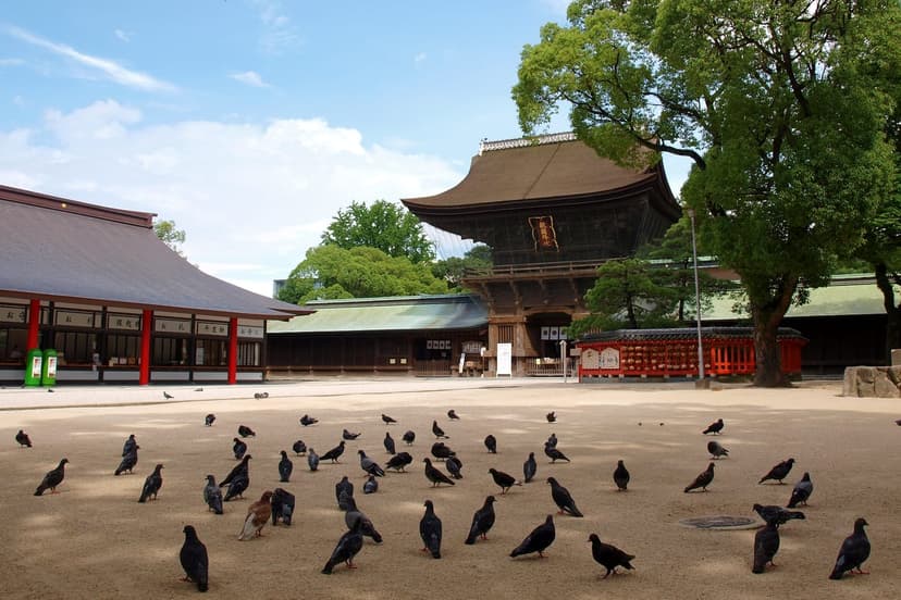 筥崎宮と大濠公園、太宰府天満宮と水城跡、門司港レトロをめぐる福岡2泊3日